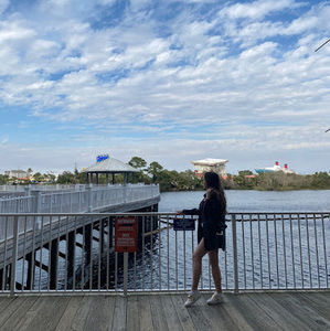 Meet your Posher, Cami